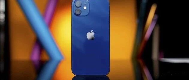iPhone 12 为什么这么香？ 百元店老板火速来领！