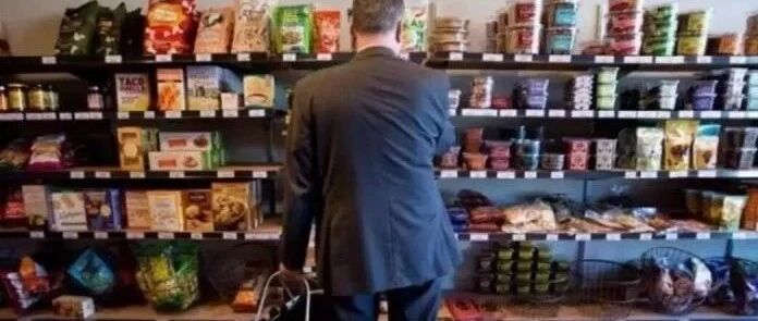 【欧浪网】华人食品店应守旧夹缝生存，还是该创新谋求出路？