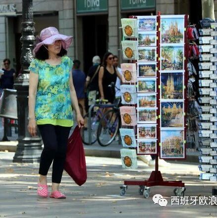 【欧浪网】中国游客没记性？ 恐袭一周年巴塞重逢旅游高峰