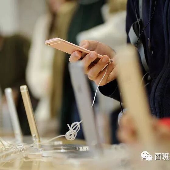 【欧浪网】小孩轻易偷盗苹果手机上万欧元 小窍门赛过高科技