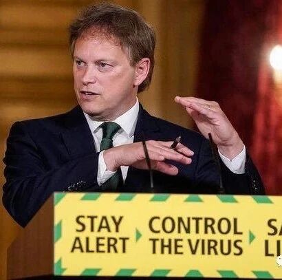 【欧浪网】英国突然宣布一律隔离西班牙入境者，英运输大臣还在该国度假