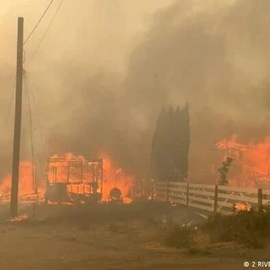 【欧浪网】世纪热浪袭击加拿大 小镇几乎被烧光