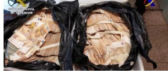 【欧浪】华人带52万欧元闯关的假消息让不严谨的华人媒体集体中招