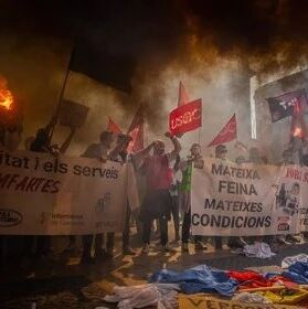 【欧浪网】泰罗尼亚公共医疗10年紧缩  一千多人参加示威引发混乱