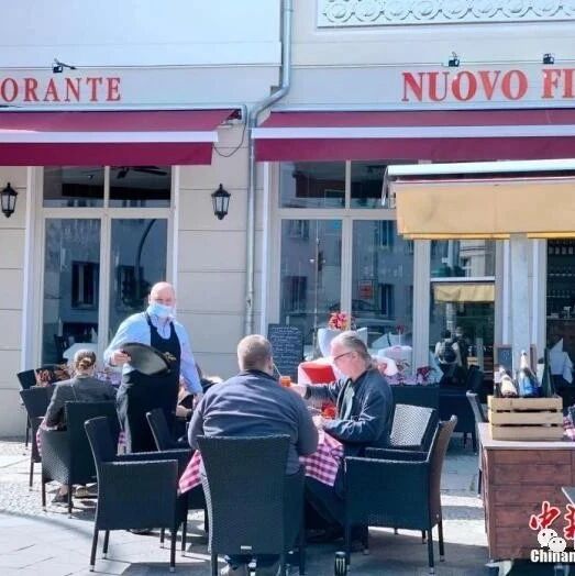 【欧浪网】多国新冠病例“年轻化” 国际组织忧年轻人成“封城一代”