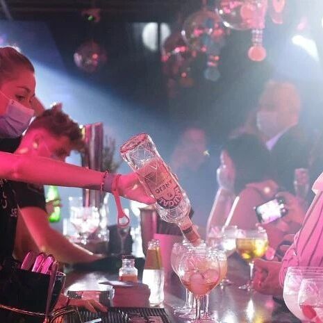 【欧浪网】西班牙考虑重新宵禁 加泰罗尼亚等地区限制夜店营业