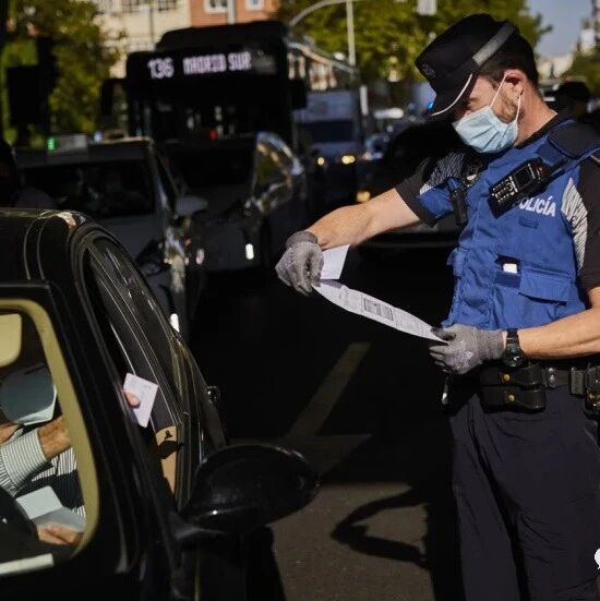 【欧浪网】其他自治区暂停餐饮营业  马德里相反考虑延长营业时间