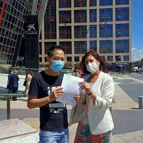 【欧浪网】CaixaBank银行大规模冻结华人银行账户引发西媒关注