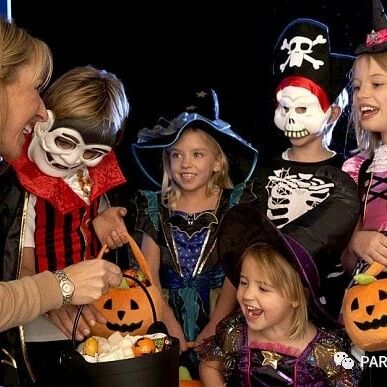 节日文化 | 外国人都怎么过万圣节？你真的了解吗？