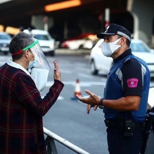 【欧浪网】马德里37个隔离区 警察暂不能对违反者罚款 须等候法院批准