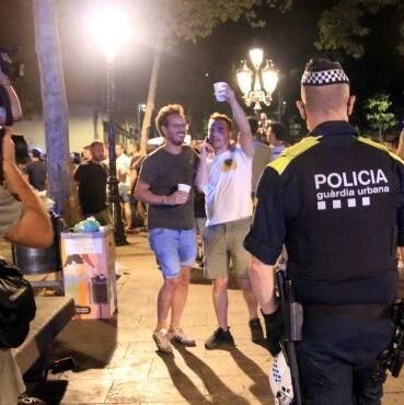 【欧浪网】西班牙日增3万例  全国10个大区日增超千或者逼近千例