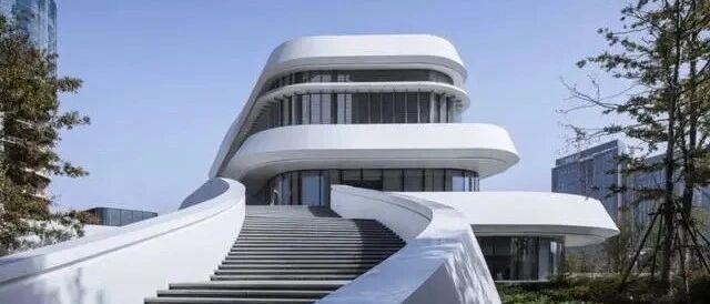 ＂未来的生意前景，更大比例在写字楼里，而不在商铺。＂——『杭州华人商联』精选三大优质楼盘推荐