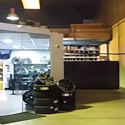 【欧浪网】你用的汽车配件可能是假货！ 警方对六家嫌疑公司展开调查