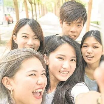 【欧浪网】电影照进现实 西媒称租人服务在亚洲风靡