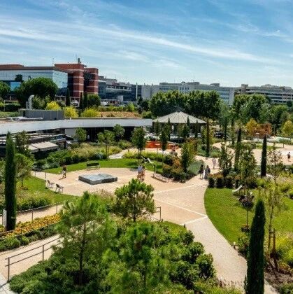 【欧浪网】全国最富的马德里居民区被隔离  贫民区暗骂“你也有今天”