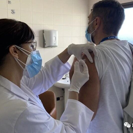 【欧浪网】西班牙日增1.22万例   单日死亡537例再破记录