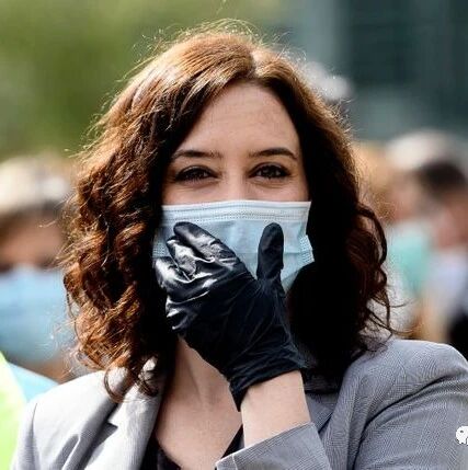 【欧浪网】西班牙人怕了！几乎全国都强制在任何公共空间戴口罩