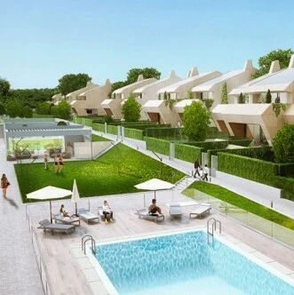 【欧浪】西班牙收入分配严重不平等  有人富到流油  有人住木板屋