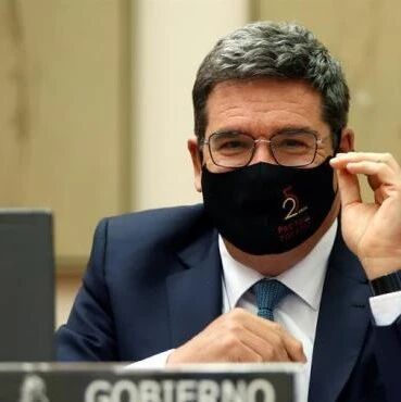 【欧浪网】西班牙华人工作者将由互保医生接种疫苗  接种疫苗是....