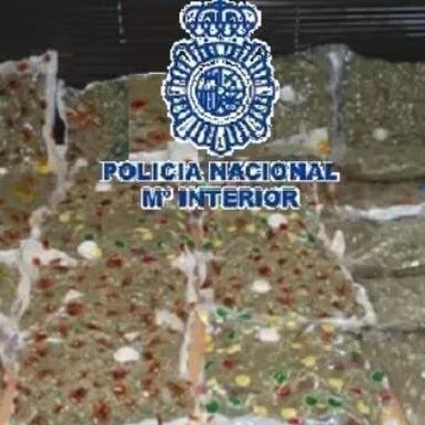 【欧浪网】定期向英国邮寄毒品  西班牙警方逮捕一名18岁中国人