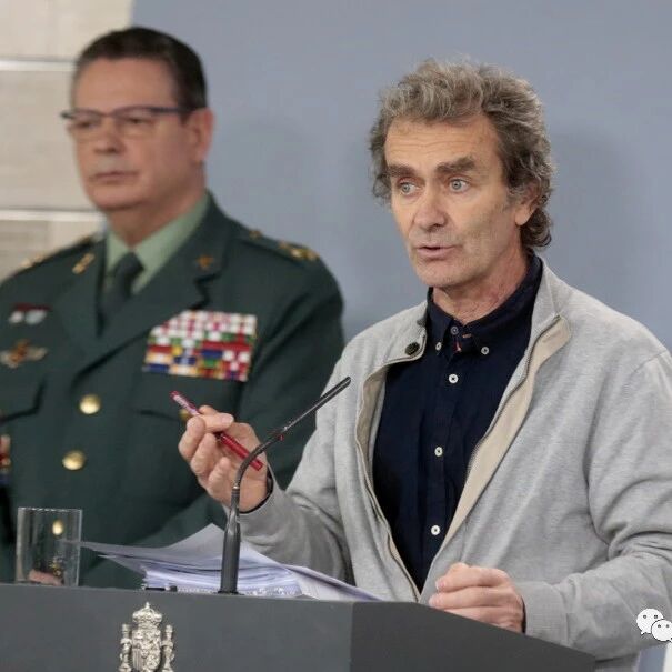 【欧浪网】中心主任西蒙确诊  让首相部长等官员都有风险