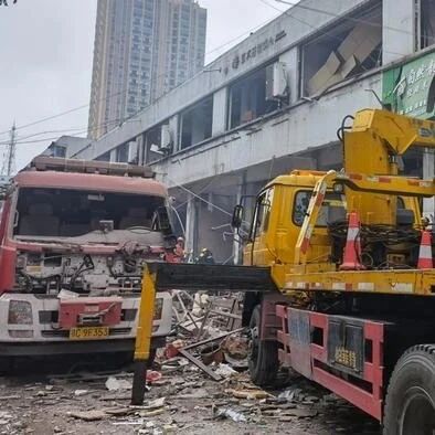 【欧浪网】湖北十堰市张湾区燃气爆炸事故已致25人死亡