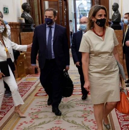 【欧浪网】西班牙打算暂停征税以降低电费  电价连续三天刷新历史新高