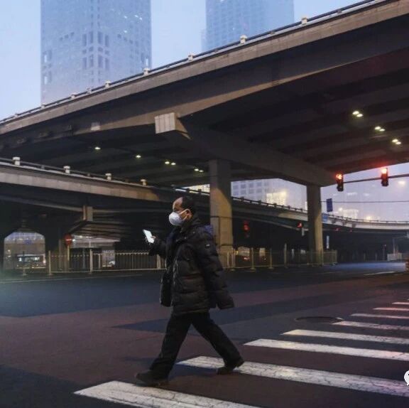【欧浪网】六名华人涉嫌洗钱逃税上亿 因疫情无法返西出庭