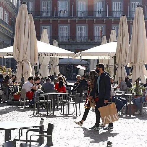 【欧浪网】西班牙政府不出手挽救  一些自治区开始解禁餐饮业