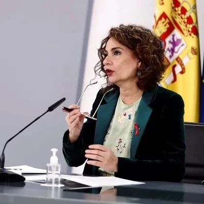 【欧浪网】西班牙下个月接种疫苗 大多数人对疫苗有忧虑