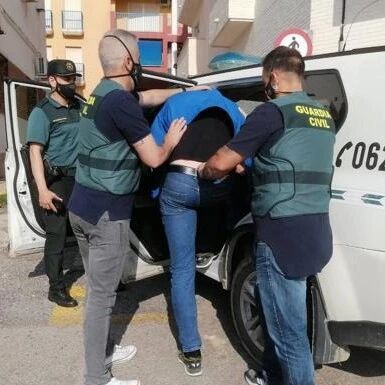 【欧浪网】打劫华人百元店的歹徒被西班牙警方逮捕归案