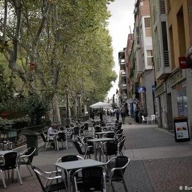 【欧浪网】第二波疫情卷土重来 欧洲到底哪里出了错？