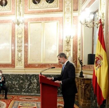 【欧浪网】政变40周年纪念  西班牙重新高度赞扬退位国王胡安•卡洛斯一世