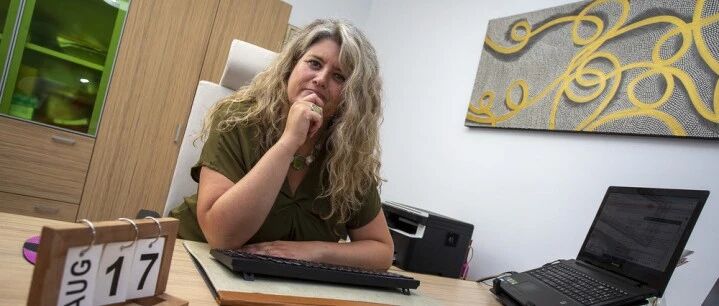 【欧浪网】中餐馆血案出现新披露  被告试图杀人的厨师首次辩解