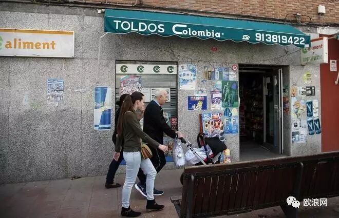 【欧浪网】华人店主暴打劫匪反遭逮捕 是正当防卫还是以暴制暴？