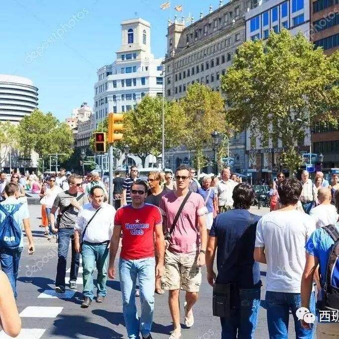 【欧浪网】恐袭阴影下 西旅游市场暂未受到较大冲击