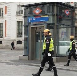 【欧浪网】西班牙累计11650例   军事人员部署全国  国王将发表讲话
