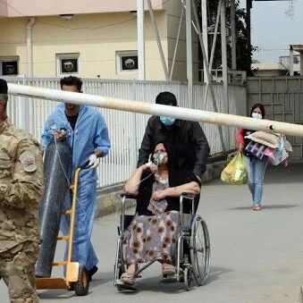 【欧浪网】伊拉克新冠定点医院火灾已致92人死亡