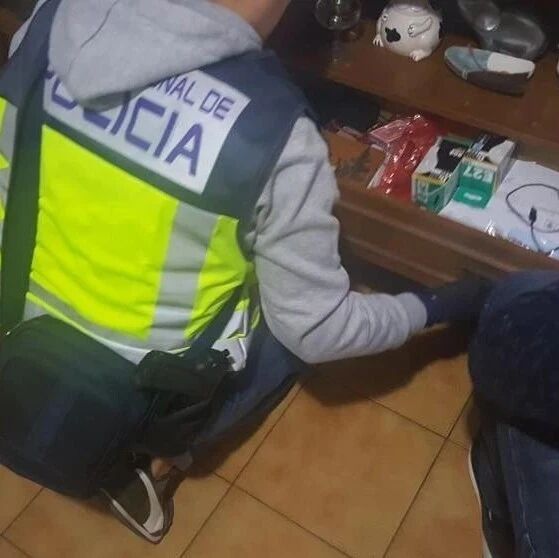 【欧浪网】震惊！家庭暴力案件竟成为换取合法身份的手段