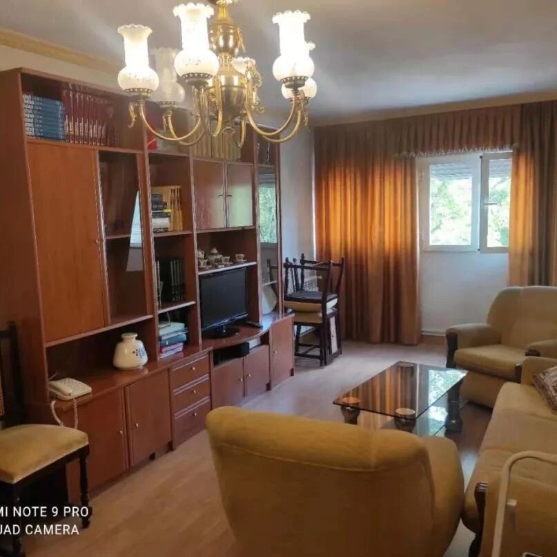 【43425】Orcasita 带电梯 两阳台大户型