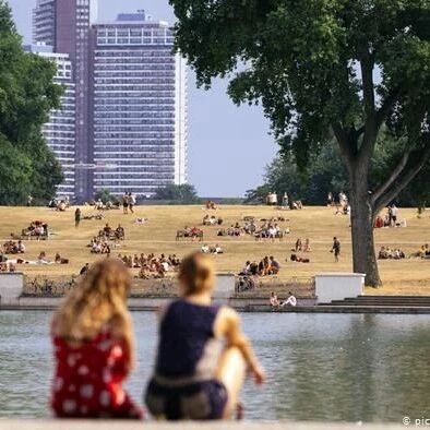 【欧浪网】欧盟委员：今夏群体免疫有希望