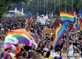 【欧浪网】骄傲节走出市中心 马德里将出现全城火热场面