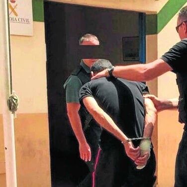 【欧浪网】凶手残忍杀害华商后携款窜逃 或被判35年牢狱之刑