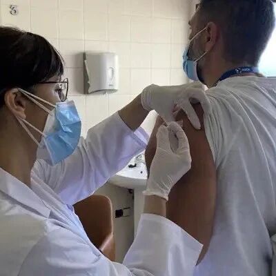 【欧浪网】西班牙周末新增近3.4万例 预计明后天数字会有大增长