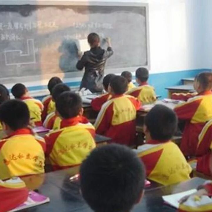 【欧浪网】中国中小学涌现西语必修课 学生语言流利秒杀部分留学生