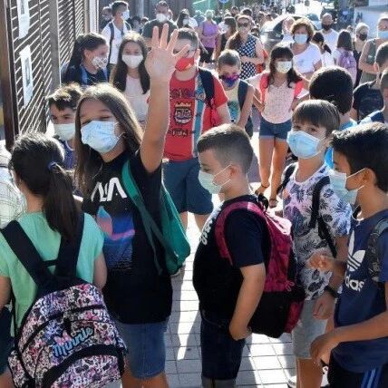 【欧浪网】马德里2.9万师生被隔离  但无学校因疫情全校停课