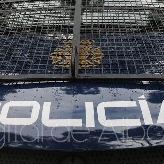 【欧浪网】团伙膨胀嚣张贩毒 三十名华人落网