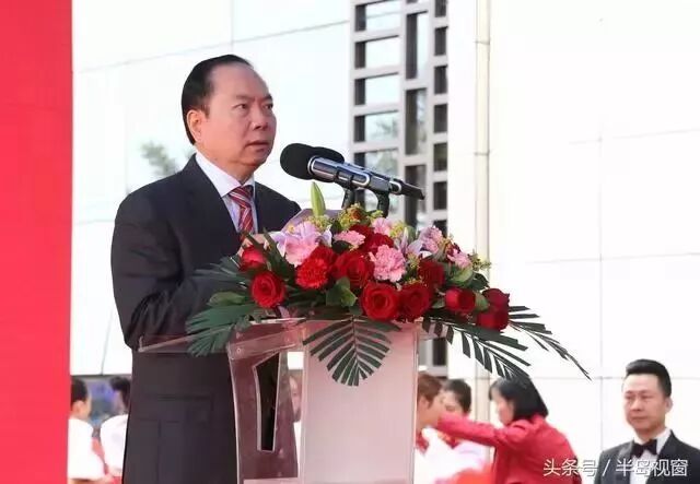 廉江市工商业联合会主席,市总商会会长陈国集先生讲话