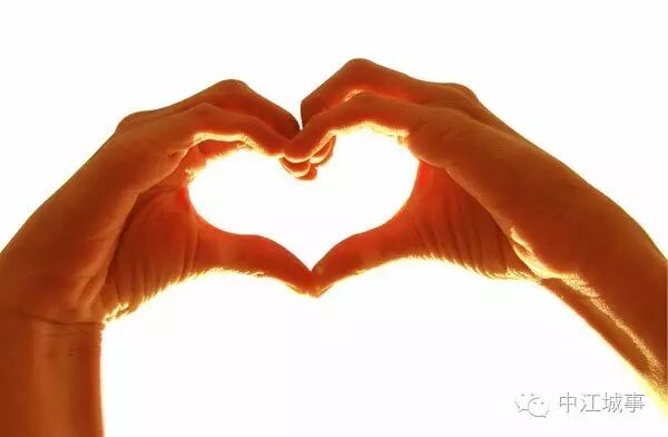 中江县合兴乡一位怀孕妈妈为患白血病的母亲凑钱治病-怀孕期