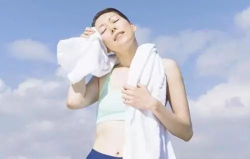 出汗能反映身体的健康状况
